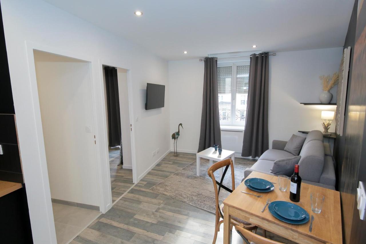 Ferienwohnung Les Champs, T2 Hypercentre Chic Et Cosy Wifi Par Sovalfi Saint-Etienne  Exterior foto